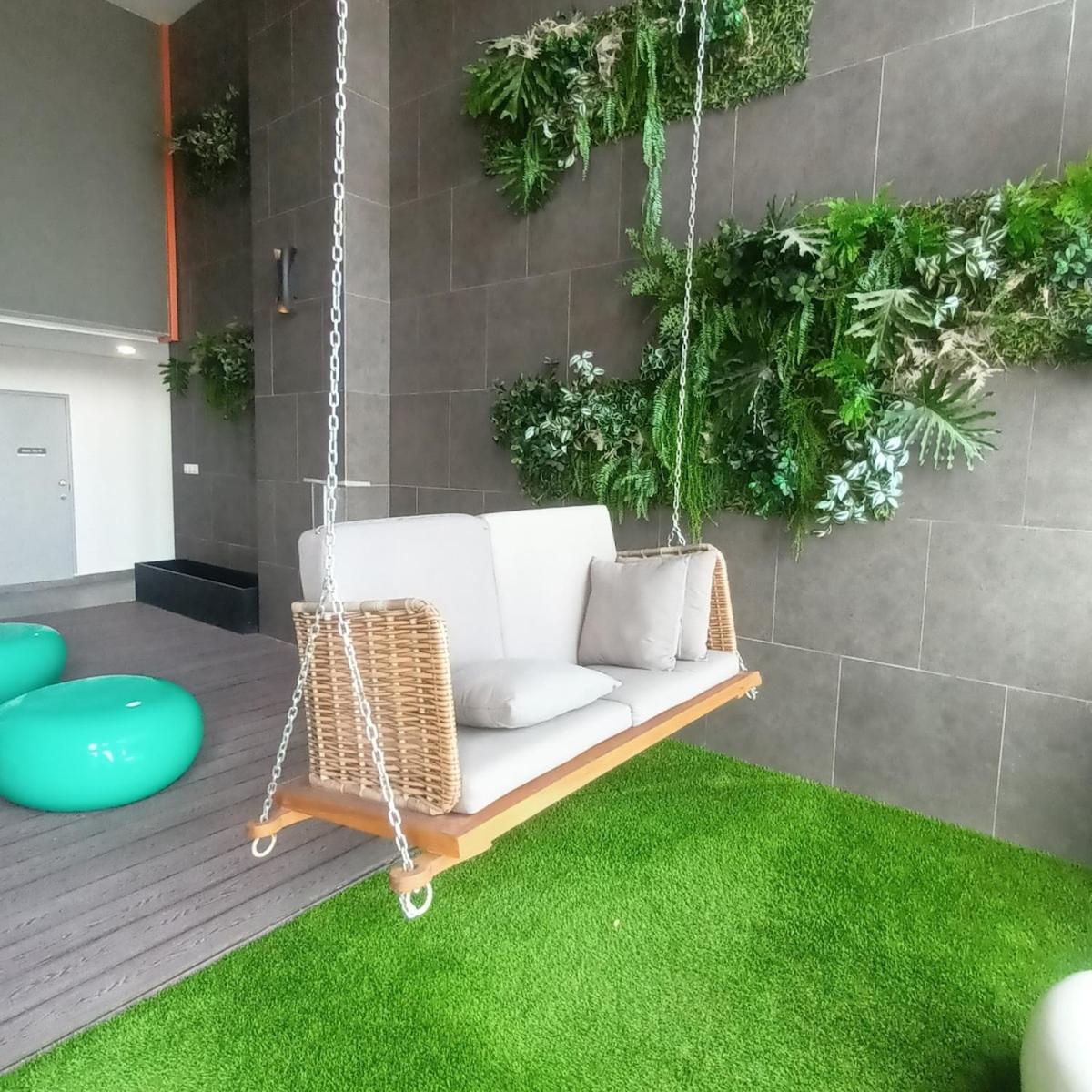 Skypool At Kl Sentral - A Pangsapuri Kuala Lumpur