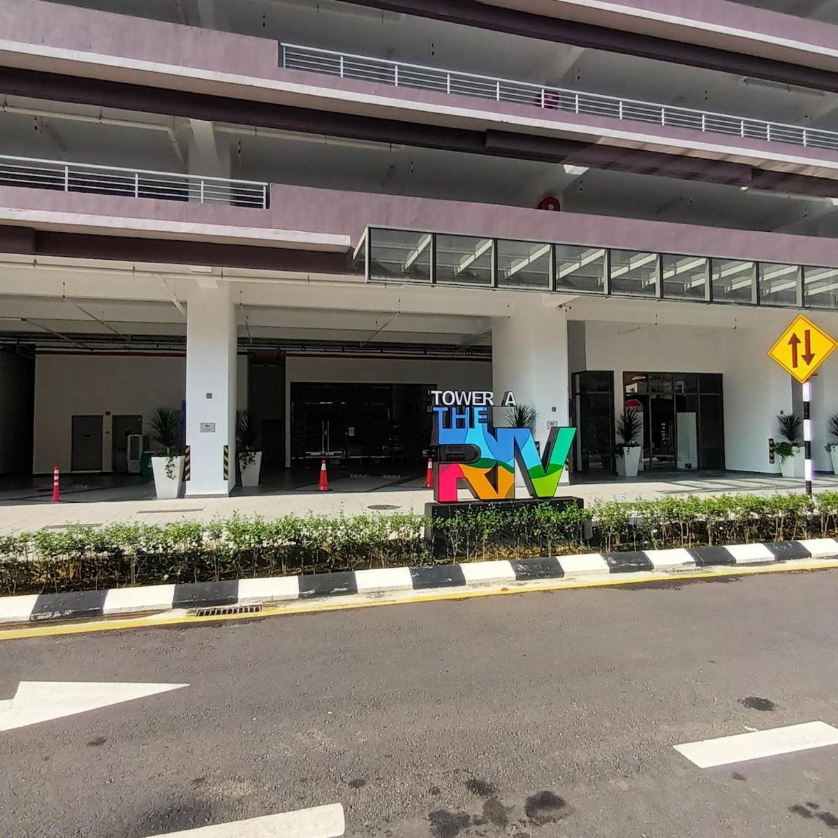 Skypool At Kl Sentral - A Kuala Lumpur